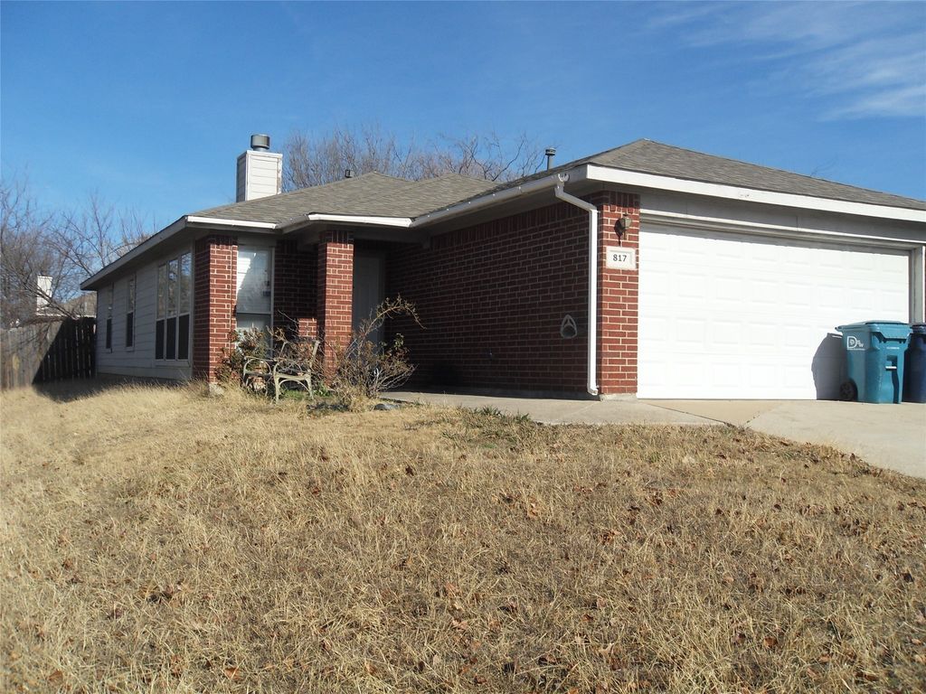 817 Cruise Street, Denton, TX 76207