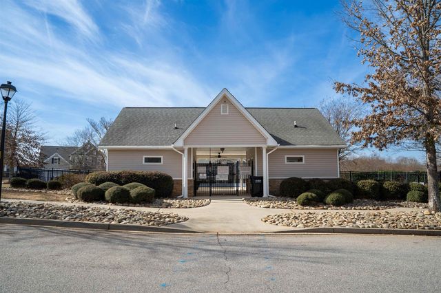 220 Garfield Lane, Simpsonville, SC 29681