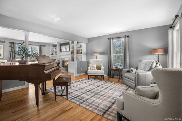 6 Ridge Circle, Mahopac, NY 10541