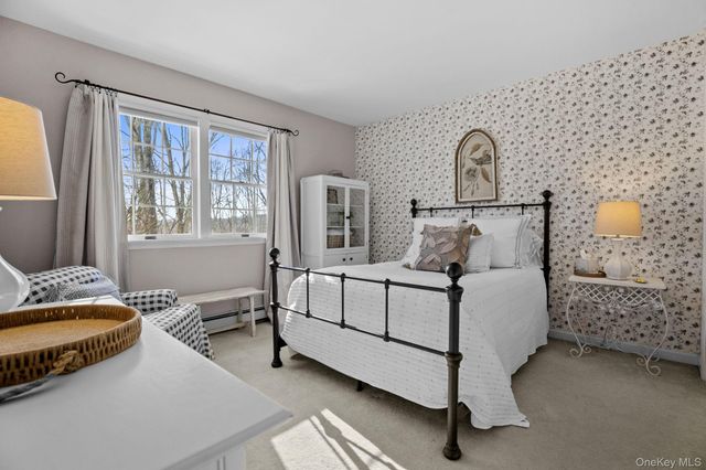 6 Ridge Circle, Mahopac, NY 10541