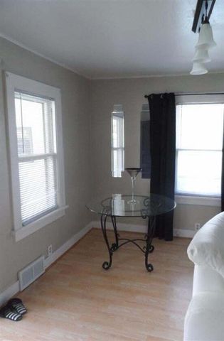 6808 Carolina Avenue, Hammond, IN 46323