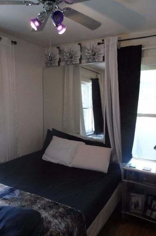 6808 Carolina Avenue, Hammond, IN 46323