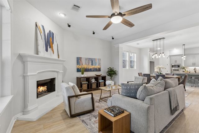 10813 Dixon Branch Drive, Dallas, TX 75218