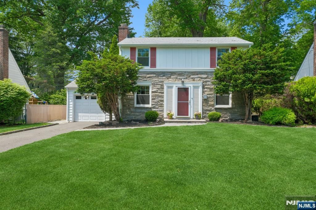 23 Benvenue Avenue, West Orange, NJ 07052
