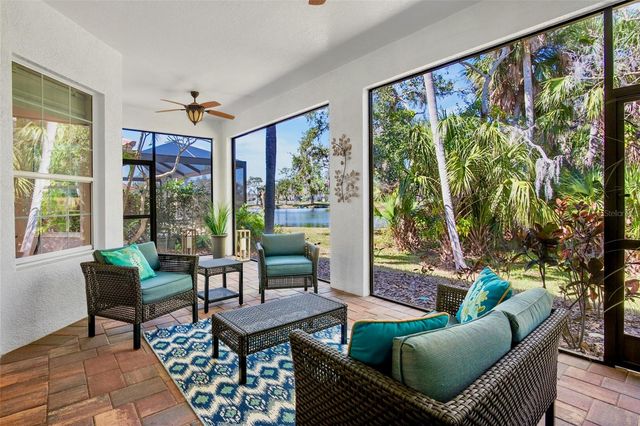 5013 HANGING MOSS LANE, Sarasota, FL 34238