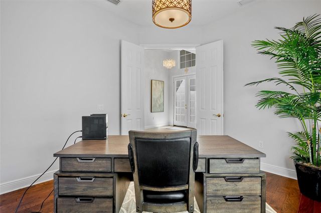 5013 HANGING MOSS LANE, Sarasota, FL 34238