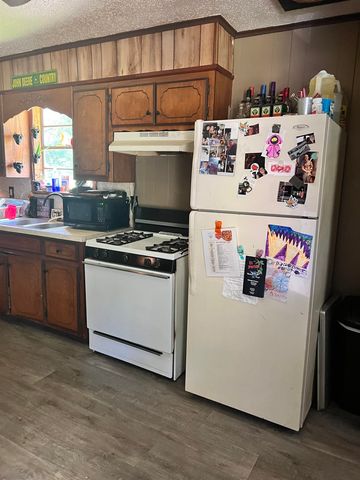 952 Addison Road, Star City, AR 72667