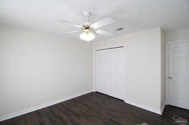 2340 Shoal Creek Dr, Pensacola, FL 32514