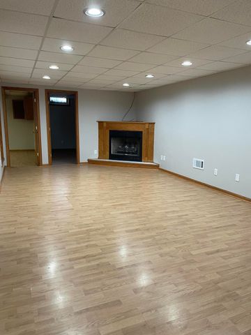 7521 Kil Court, Schererville, IN 46375