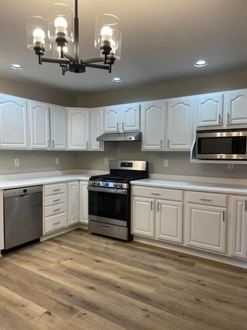 7521 Kil Court, Schererville, IN 46375