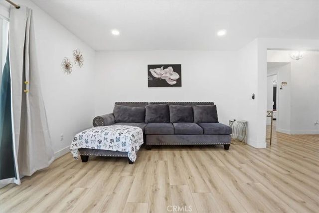 9416 Emerald, Fontana, CA 92335