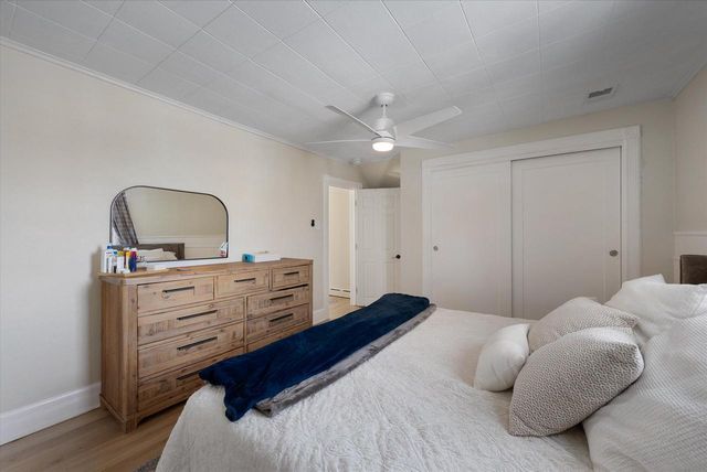 118 E Van Buren STREET, Port Washington, WI 53074