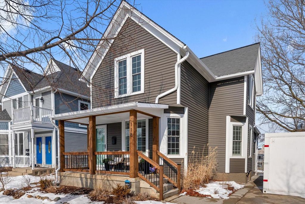 118 E Van Buren STREET, Port Washington, WI 53074