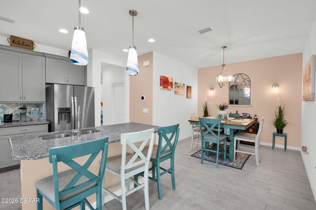 710 Coral Reef Way, Daytona Beach, FL 32124