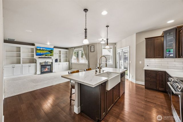 20522 95th Avenue Ct E, Graham, WA 98338