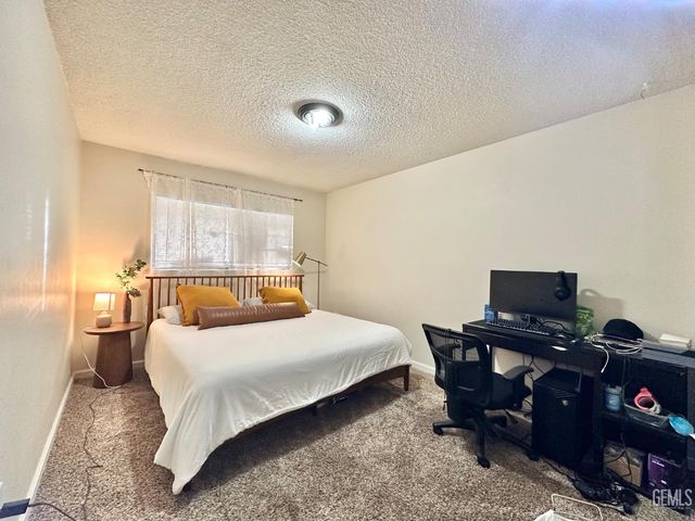 6601 Chelan Court, Bakersfield, CA 93309