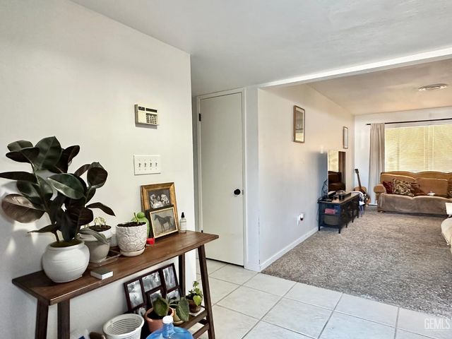 6601 Chelan Court, Bakersfield, CA 93309