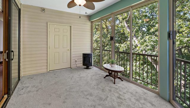 5985 Rowland Road 308, Minnetonka, MN 55343