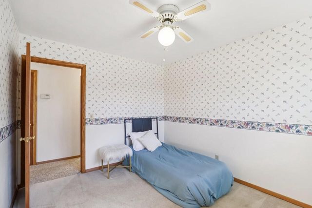 1018 S Ferry DRIVE, Lake Mills, WI 53551