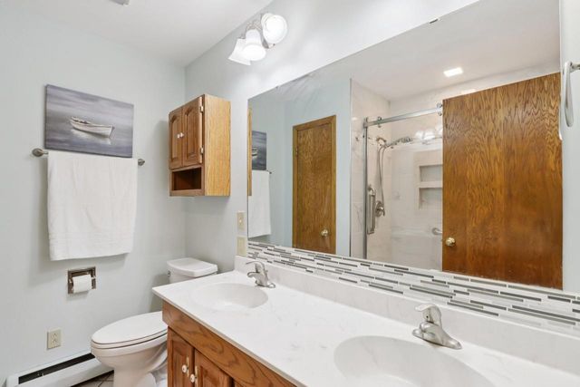 1018 S Ferry DRIVE, Lake Mills, WI 53551