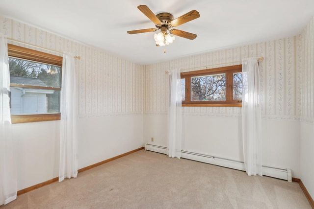 1018 S Ferry DRIVE, Lake Mills, WI 53551