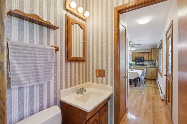 1018 S Ferry DRIVE, Lake Mills, WI 53551