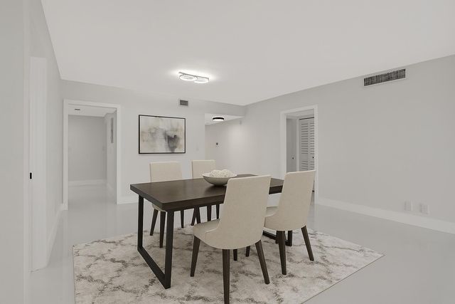 3505 Oaks Way 204, Pompano Beach, FL 33069