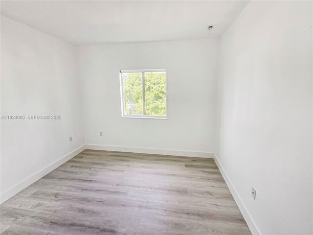 15843 SW 139th St, Miami, FL 33196