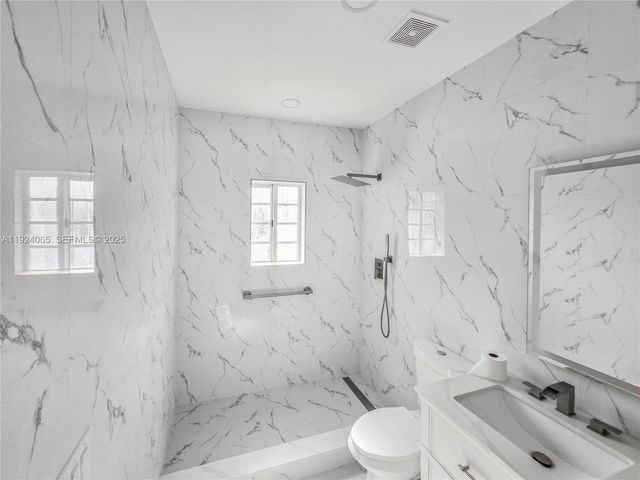 15843 SW 139th St, Miami, FL 33196