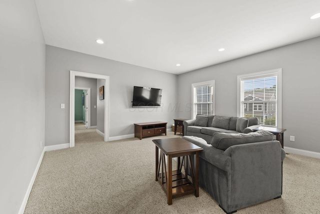 2896 Sandycombe Drive, New Albany, OH 43054