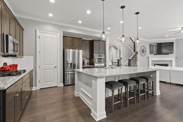 2896 Sandycombe Drive, New Albany, OH 43054