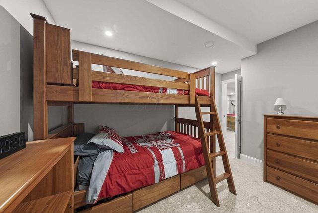 2896 Sandycombe Drive, New Albany, OH 43054