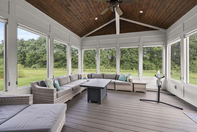 2896 Sandycombe Drive, New Albany, OH 43054