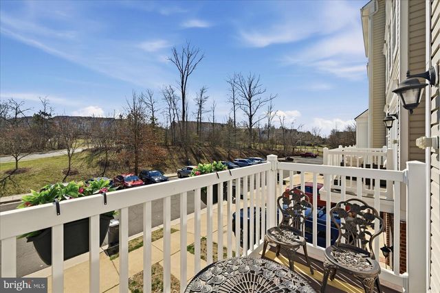 45655 WINDING BRANCH TER, Sterling, VA 20166