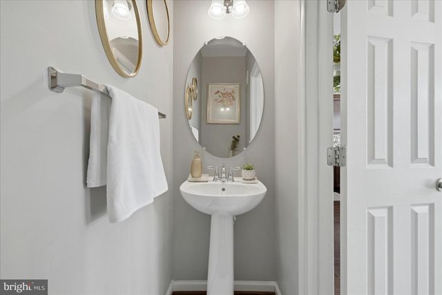 45655 WINDING BRANCH TER, Sterling, VA 20166