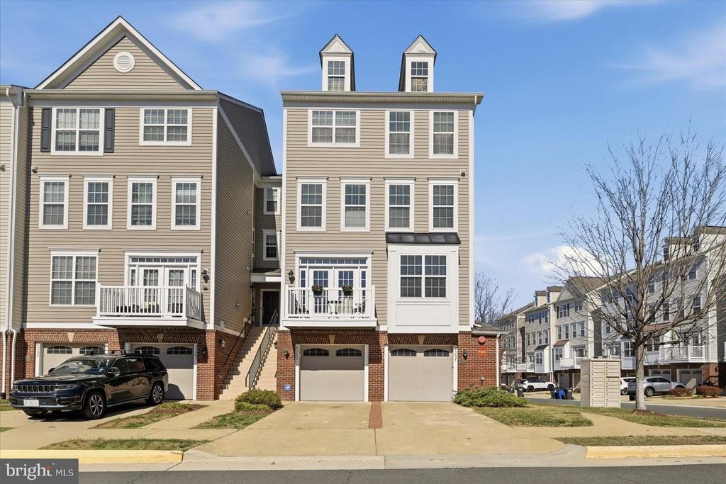 45655 WINDING BRANCH TER, Sterling, VA 20166