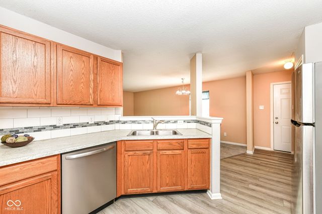 16808 Aulton Drive, Noblesville, IN 46060