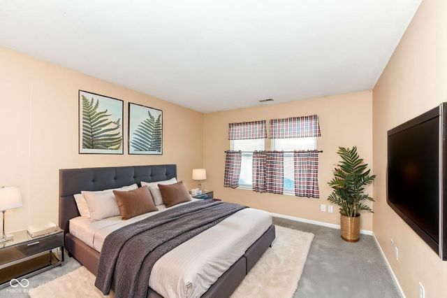 16808 Aulton Drive, Noblesville, IN 46060