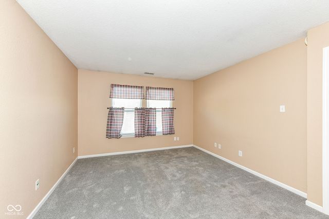 16808 Aulton Drive, Noblesville, IN 46060