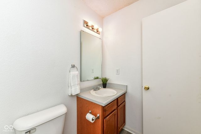 16808 Aulton Drive, Noblesville, IN 46060