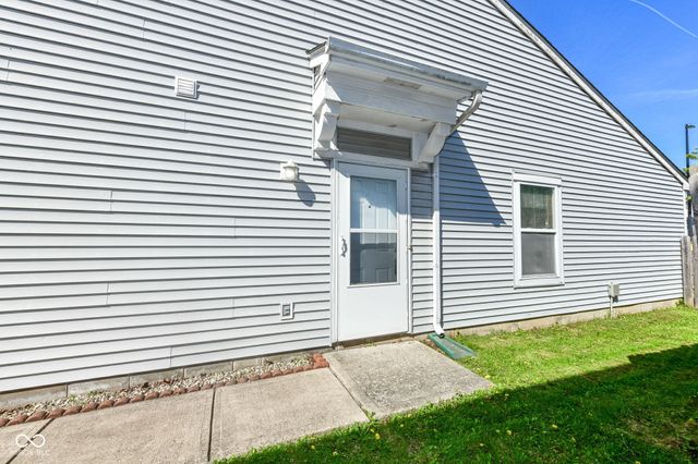 16808 Aulton Drive, Noblesville, IN 46060