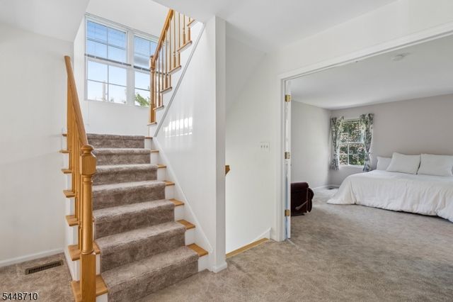 9 Paula Way Ondo, Berkeley Heights Twp., NJ 07922