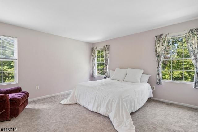 9 Paula Way Ondo, Berkeley Heights Twp., NJ 07922