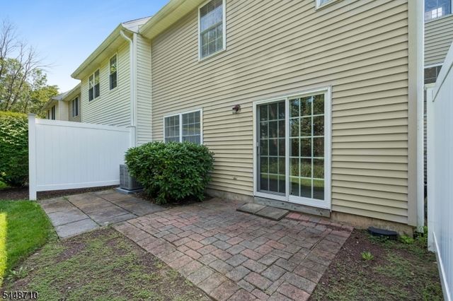 9 Paula Way Ondo, Berkeley Heights Twp., NJ 07922