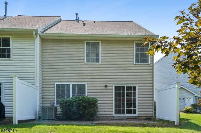 9 Paula Way Ondo, Berkeley Heights Twp., NJ 07922