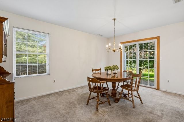 9 Paula Way Ondo, Berkeley Heights Twp., NJ 07922