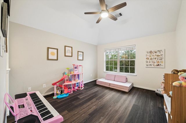 26 S Pinto Point Circle, The Woodlands, TX 77389