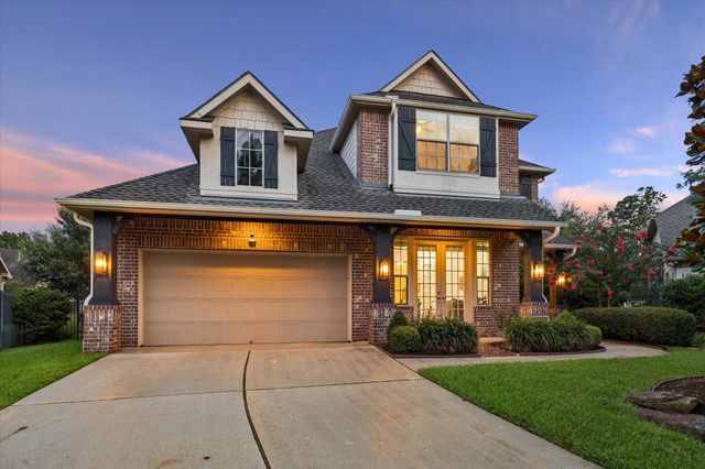 26 S Pinto Point Circle, The Woodlands, TX 77389