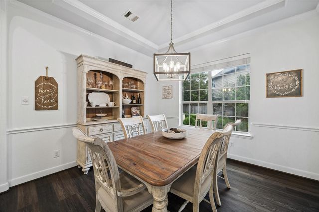 26 S Pinto Point Circle, The Woodlands, TX 77389