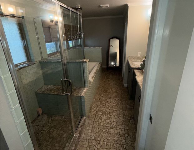 410 Miramar Pl, Corpus Christi, TX 78411